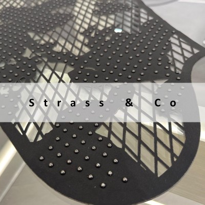 Techniques: Strass & Co